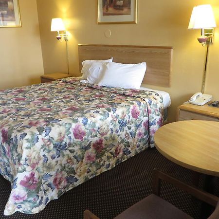 Economy Inn & Suites Joplin Luaran gambar