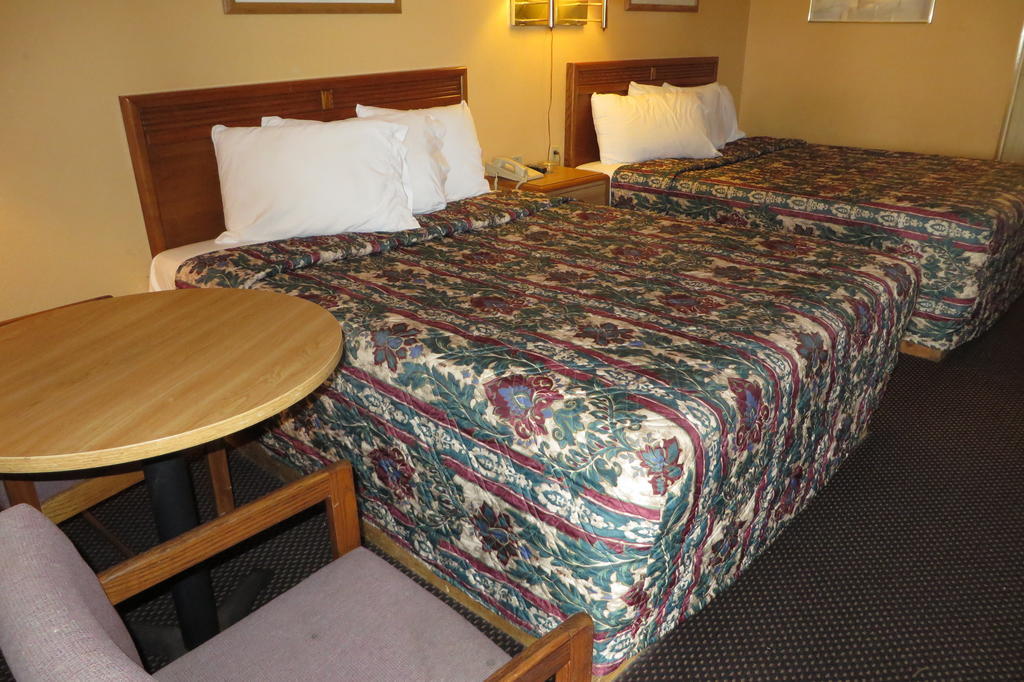 Economy Inn & Suites Joplin Luaran gambar